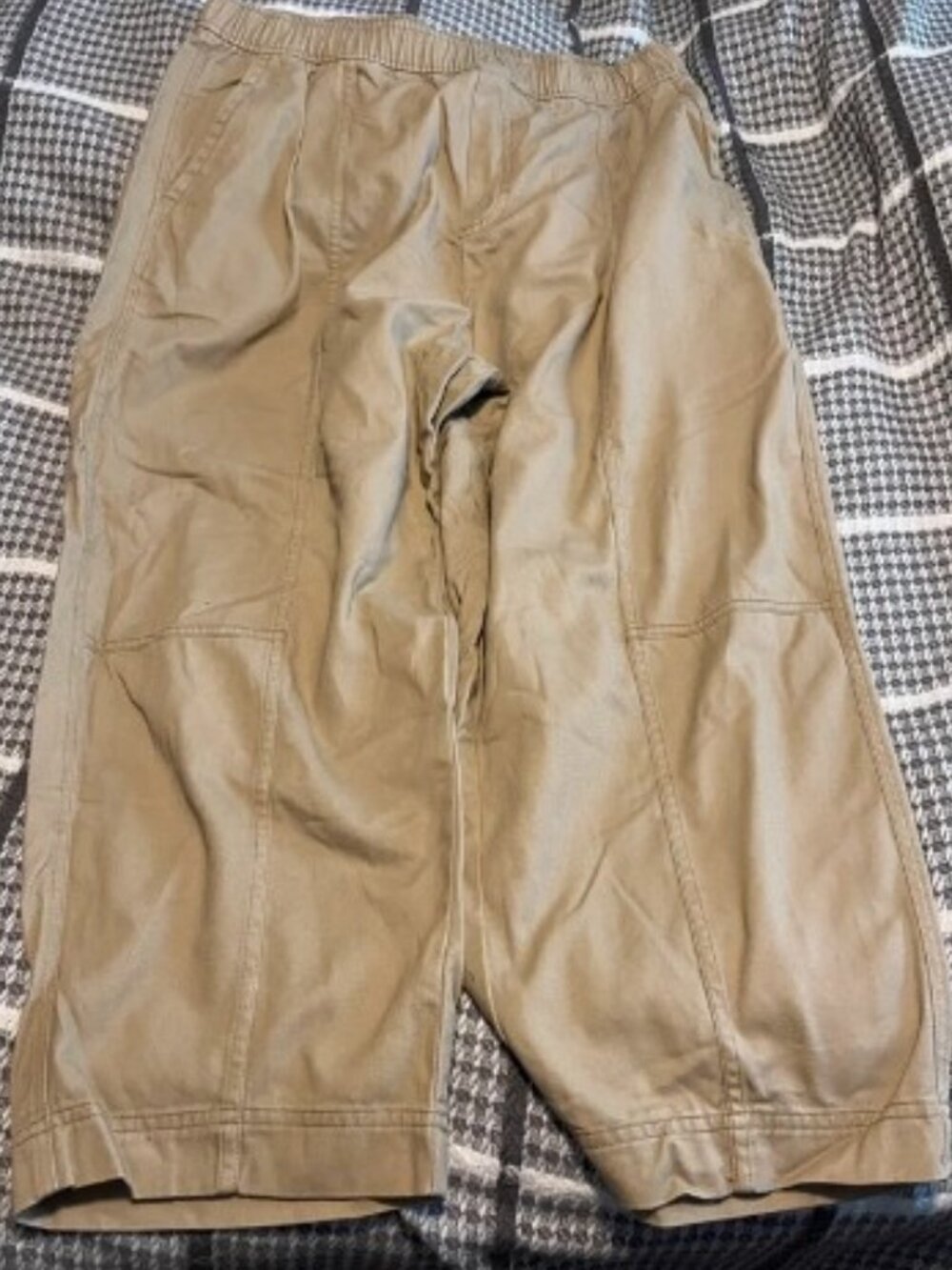 Men's Tan Cargo Pants Versatile Everyday Wear